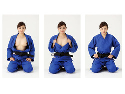 Yuna Mitake - Absolute Fighting Pose Book page 6